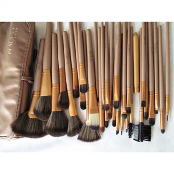 Naked3 32 Pcs Brush Set